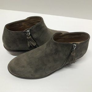 Vionic 'Joy Serena' Ankle Boot in Greige